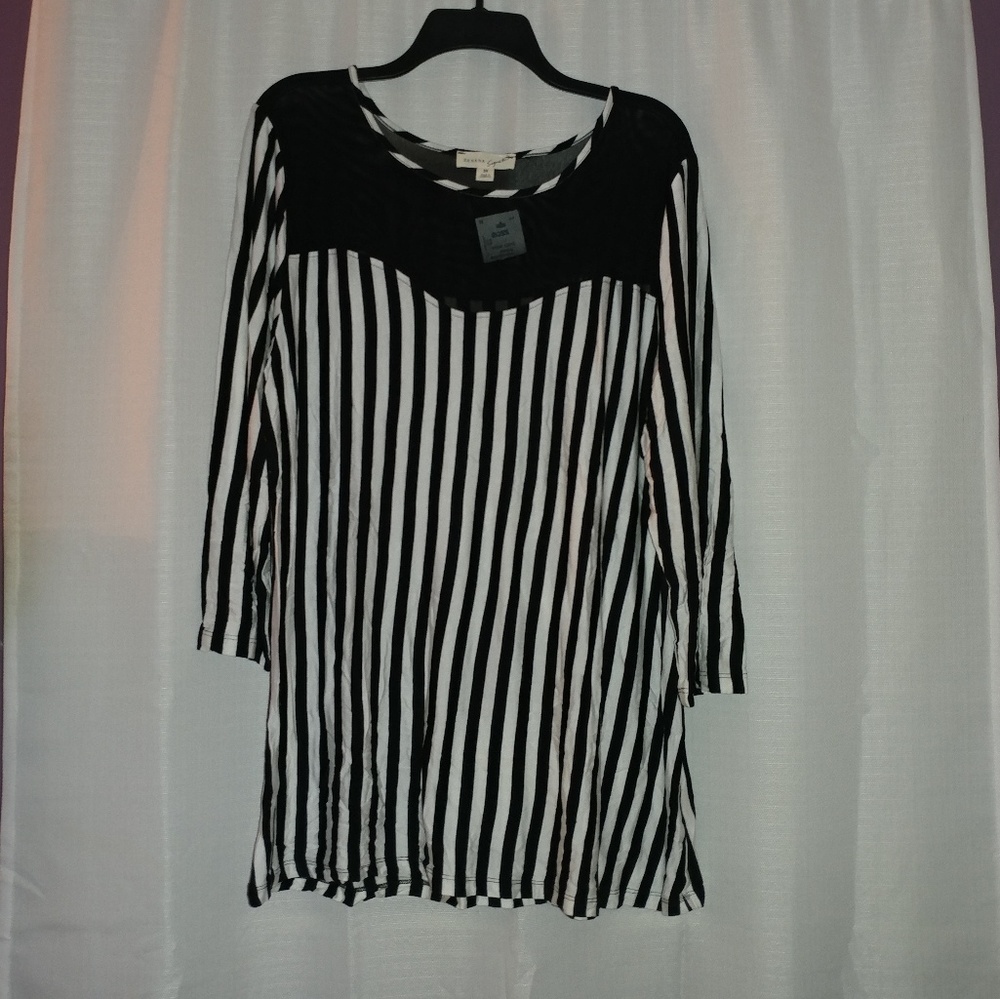 NWT Sexy black and white top with sheer neckline